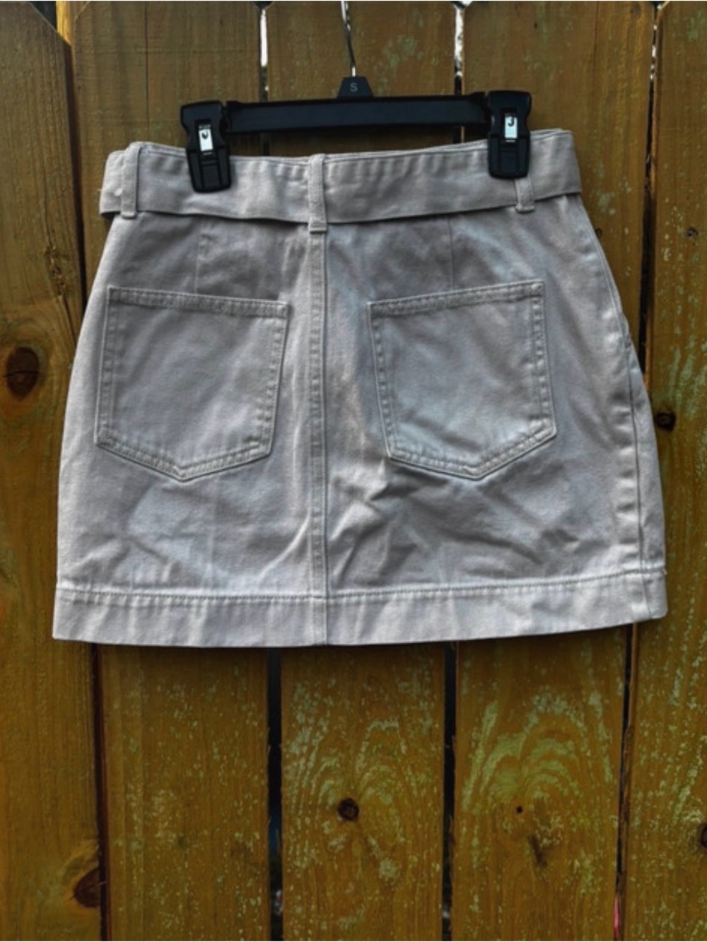 Forever 21 Light Beige Mini Skirt with Back Pockets
